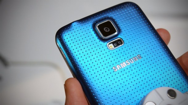 Galaxy Zoom specs leak, highlighted
